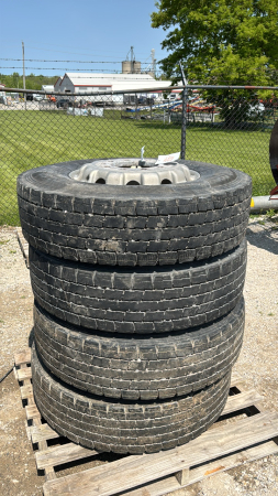4-HANKOOK 11R22.5 TIRES ON ALUMINUM RIMS