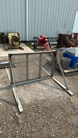 STAINLESS SHELF UNIT FOR PRESSURE WASHER OR COMPRESSOR