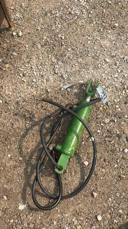 HYDRAULIC 12IN CYLINDER