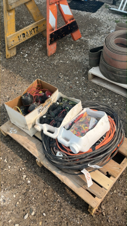 LOT OF AUTO AND HOUSEHOLD ELECTRICAL SUPPLIES