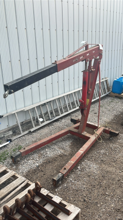 CAROLINA 5000LB ENGINE HOIST