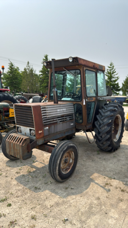 WHITE 700 UTILITY SPECIAL 2WD DIESEL TRACTOR