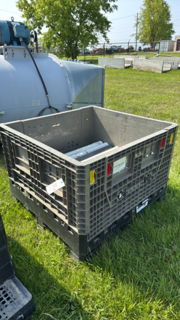 POLY FORKLIFT TOTE