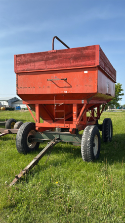 KILLBROS 375 GRAVITY WAGON