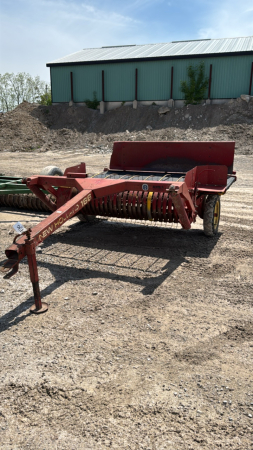 NEW HOLLAND 166 HAY INVERTER