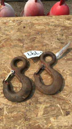 2-MEDIUM HOOKS