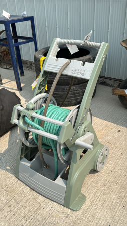 GARDEN HOSE ON REEL