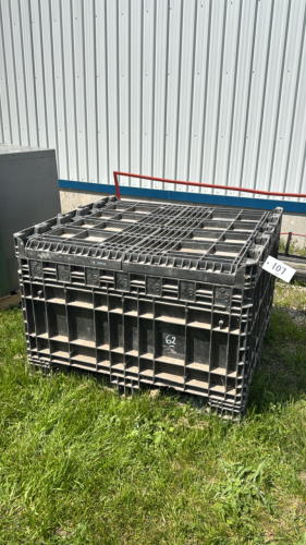 PLASTIC POLY TOTE