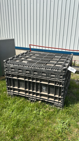 PLASTIC POLY TOTE