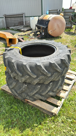 PAIR OF GOODYEAR 340/85R24 TRACTOR TIRES