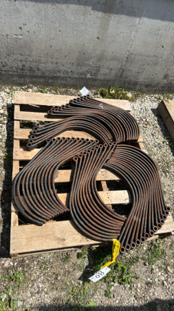 (52) C SHANKS FOR INTERNATIONAL CULTIVATOR
