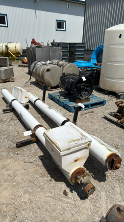 (2) 11FT POLY MARKET CROSS AUGERS