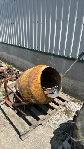3PTH TEAGLE CEMENT MIXER