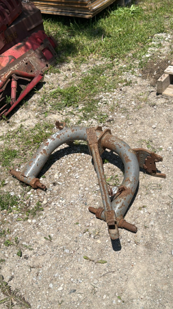 VINTAGE MASSEY QUICK HITCH