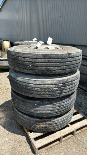 (4) HERCULES 11R 22.5 TIRES ON ALCOA ALUM RIMS