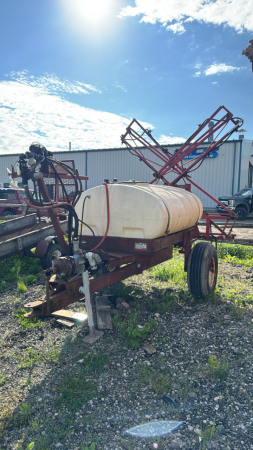 HARDI TR300 300GAL SPRAYER