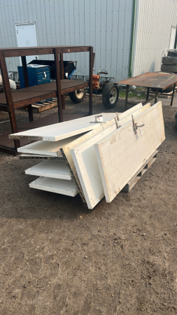 8-POLY BARN DOORS