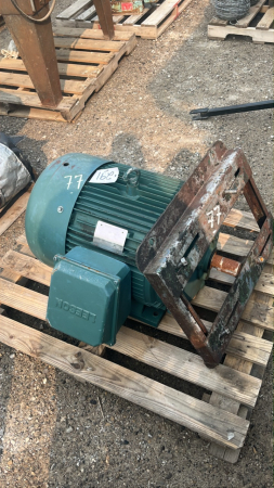 LEESON 75HP 3PH 230/460V ELECTRIC MOTOR