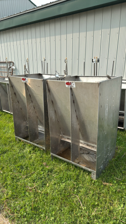 BSM STAINLESS STEEL WET/DRY HOG FEEDERS