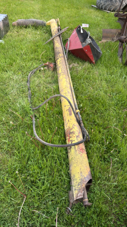 14FT X 6IN WAGON MOUNT HYD. DRIVE AUGER