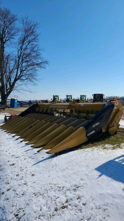 Claas 220 12 Row Chopping Corn Head