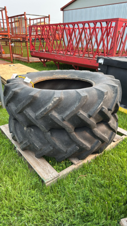 PAIR OF 14.9-13/26 TIRES