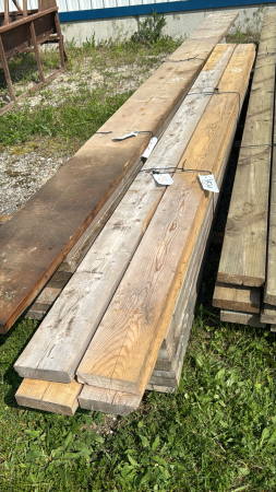 (16) 2IN X 6IN X 8FT AND (4) 2X6X10FT USED SPRUCE LUMBER
