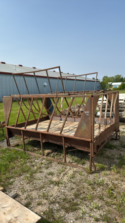 STEEL 8FT X 6FT ROUND BALE FEEDER