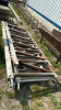 5 SECTIONS OF SELF-LOCKING HEADGATE - 4