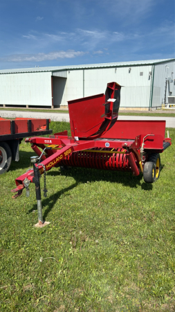 NEW HOLLAND 166 HAY INVERTER