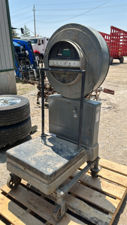 TOLDEO VERILUX 711 SCALE