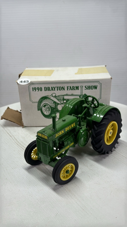 John Deere BR Tractor