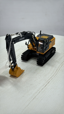 Deere 210G Excavator