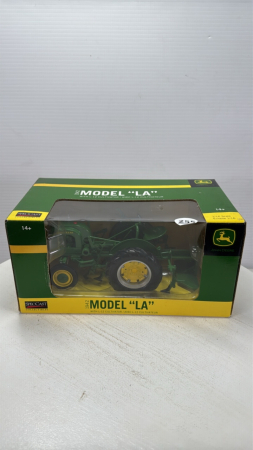 John Deere LA Tractor w/L-12 Cutivator