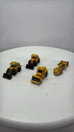 (4) Mini Construction Pieces