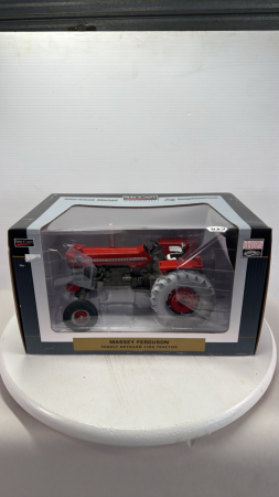 Massey Ferguson 1100 Tractor