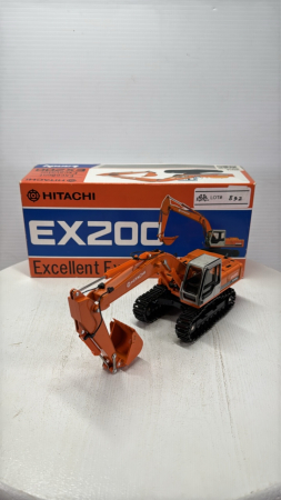 Hitachi EX200 Excavator