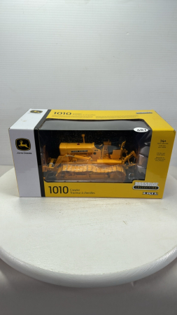 John Deere 1010 Crawler
