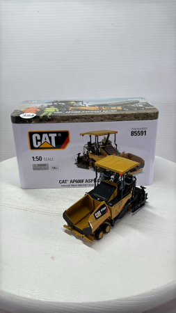 Cat AP600F Asphalt Paver