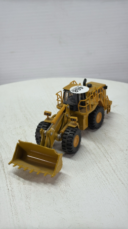 Cat 988G Payloader