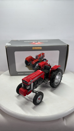 Massey Ferguson 165 Tractor