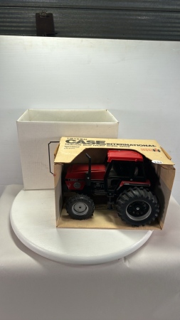 Case IH 3294 Tractor