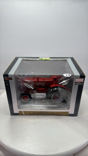 International W-400 Tractor