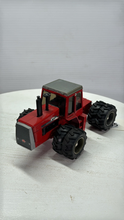 Massey Ferguson 4900 Tractor
