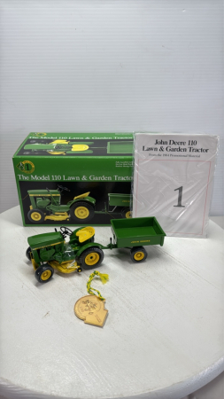 John Deere 110 Precision Lawn & Garden Tractor