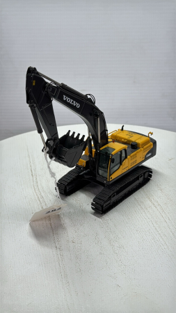 Volvo EC460CL Excavator