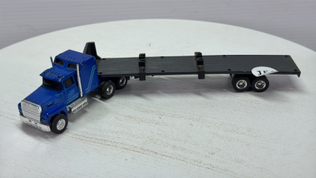 Ford LTL-9000 Semi