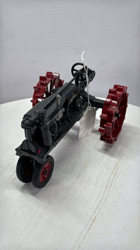 Farmall F-20 Tractor