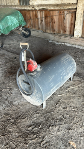 STEEL FUEL TANK WITH HAND PUMP