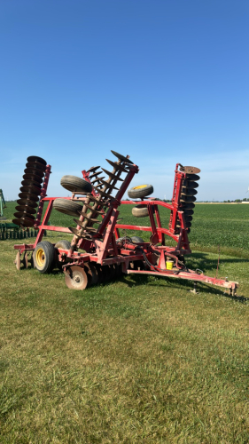 MASSEY FERGUSON 820 25FT DISC